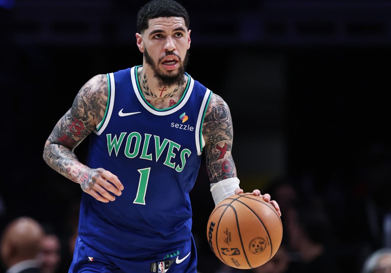 NBA star LaMelo Ball is selling his $2.6 million luxury condo in Charlotte after leaving the Hornets — Riyadh Real Estate news
