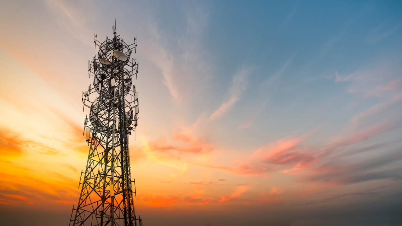 The mobile ambitions of SpaceX see telecom stocks get hit again. What the latest developments mean. — MarketWatch