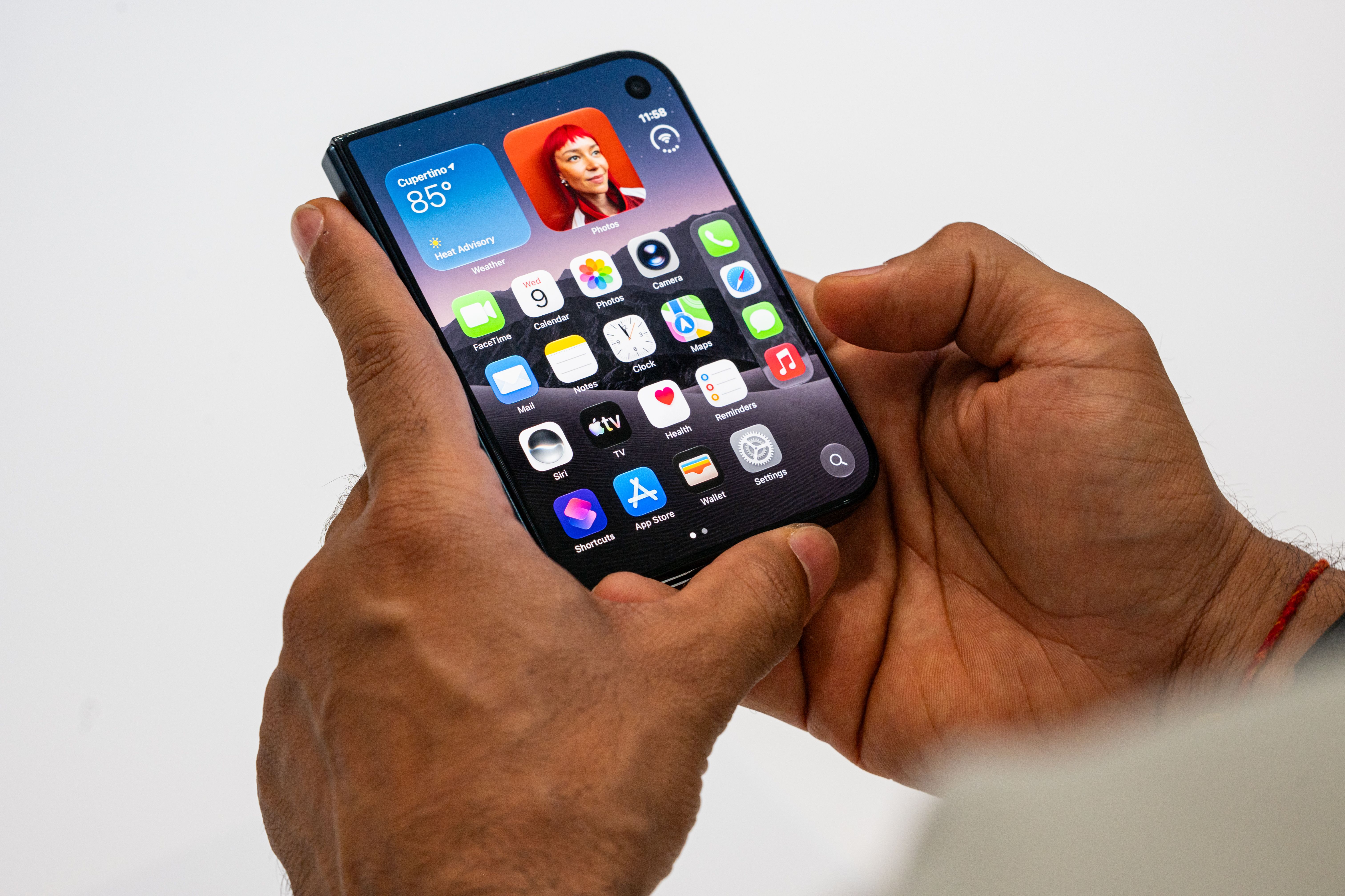 8 Things to Know About the iPhone Duo — Wired, Riyadh Sports news